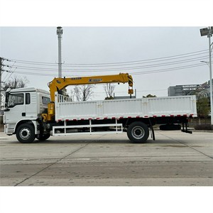 Prix d'usine Grue de camion Shacman 8 tonnes 4x2 à flèche droite, grue hydraulique à flèche télescopique montée sur camion à vendre - Product Image 4