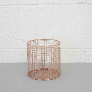 Cesta de Alambre Metálica Versátil para Organizar Especias, Bocadillos, Artículos de Aseo y Pequeños Objetos Esenciales - Product Image 1