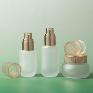 Fourniture de matériel d'emballage de soins de la peau bouteille vide en verre dépoli convenir au logo imprimable de crème pour le visage de pulvérisation de lotion d'essence - Product Image 5