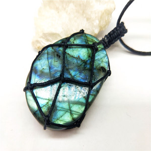 Collier en pierre naturelle labradorite, collier en macramé tressé, collier de yoga pour homme et femme, collier énergétique - Product Image 5