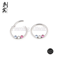 Anneau de nez articulé classique en titane G23 avec triple sertissage de pierres, bijou de piercing pour cadeau de mariage
