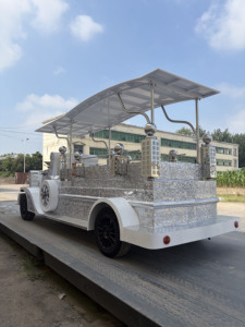 Carroza Fúnebre Eléctrica Personalizada de Fábrica, Estilo Vintage, Blanca, Tipo Ataúd, con Caballos, Buggy Eléctrico Antiguo - Product Image 2
