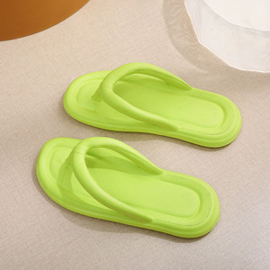 Ciabatte Estive in EVA Traspiranti alla Moda <span class=keywords><strong>con</strong></span> Clip per Dita Unisex Suola Morbida <span class=keywords><strong>Tacco</strong></span> Piatto Infradito <span class=keywords><strong>da</strong></span> <span class=keywords><strong>Spiaggia</strong></span> per Coppie - Product Image 4