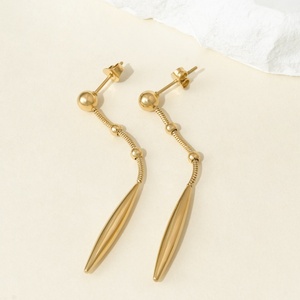 Boucles d'oreilles pendantes en forme de goutte d'eau en acier inoxydable plaqué or 14 carats, imperméables, bijoux de fête pour femmes, tendance - Product Image 2