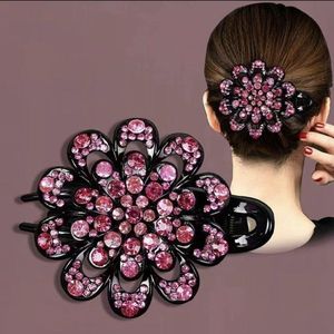 Nouvelle pince à cheveux à trois dents de style coréen et japonais pour femmes, avec un design de fleur en strass, antidérapante, accessoires pour cheveux, idéale pour un cadeau - Product Image 6