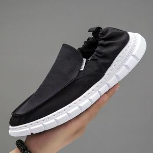 Wholesale Men's Lace-up Light Weight <b>Canvas</b> Shoes Breathable Waterproof Casual Shoes Animal Print for Spring Autumn Summer - Product Image 4