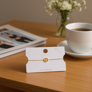 Bracciale in Acciaio Inossidabile con Ciondolo a Lettera O Monofacciale da 1 Cm, Gioiello Minimalista alla Moda - Product Image 3