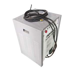 Chargeur de batterie Doosan 48V 50A triphasé 380V 60Hz pour chariot élévateur électrique usage industriel - Product Image 1
