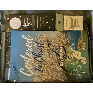 Caja de Regalo Auténtica del Centro de Existencia Cristiana y la Busca de la Paz - Product Image 3