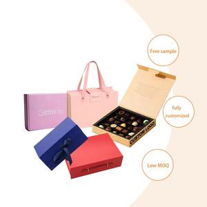 Caja <span class=keywords><strong>de</strong></span> Empaque con Logotipo Personalizado, Papel Kraft Ecológico con Cierre Magnético para Envío <span class=keywords><strong>de</strong></span> Regalos, Cosméticos, Ropa y Almacenamiento - Product Image 2