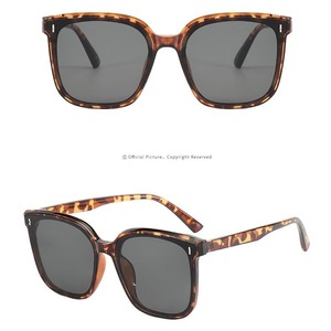 Gafas de sol polarizadas Mi Stud con montura grande cuadrada, protección UV400, montura de PC, lentes TAC para hombres y mujeres, gafas deportivas. - Product Image 5
