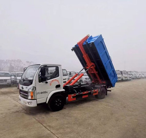 <span class=keywords><strong>Camion</strong></span> Dongfeng 3CBM petit <span class=keywords><strong>camion</strong></span> <span class=keywords><strong>poubelle</strong></span> chargeur <span class=keywords><strong>camion</strong></span> à ordures avec <span class=keywords><strong>poubelle</strong></span> <span class=keywords><strong>poubelle</strong></span> - Product Image 4