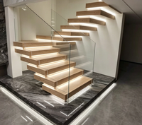 Escalier flottant sur mesure en bois massif, escalier superposé pour villa, loft, duplex, moderne, luxueux, avec garde-corps en verre, marches en pierre