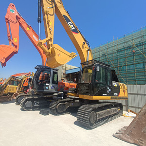Excavatrice hydraulique Cat avec godet de terrassement, matériel de terrassement d'occasion pour chantier de construction - Product Image 5