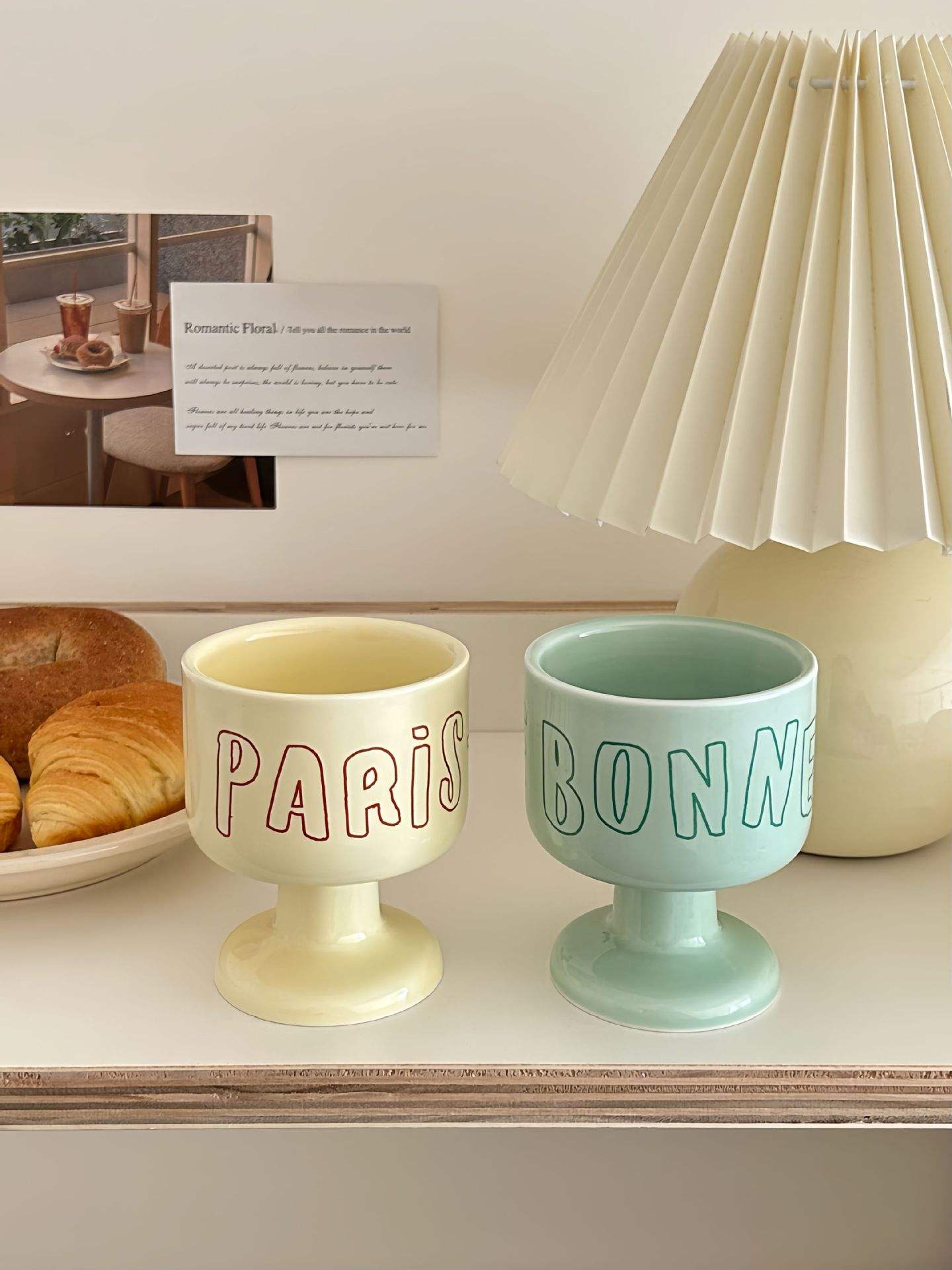 สีเหลือง