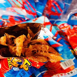 En gros ZZT Bandelettes de gluten chinoises exotiques séchées épicées, à base de farine de blé, végétariennes, souples, 76g, Snacks céréaliers prêts à consommer - Product Image 6