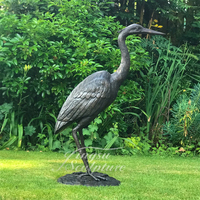 Décoration de jardin extérieure, statues d'oiseaux, ornements de pelouse, fontaine en bronze, sculpture de héron en bronze