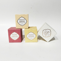 Pemasok Sabun Organik Label Pribadi Sabun Buatan Tangan dengan Bunga Kering Lavender Mawar Sabun Artisanal Beraroma Alami