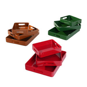 Plateaux de service modernes en laque avec poignées, plateaux décoratifs empilables pour la maison, la cuisine et la salle à manger - Product Image 1
