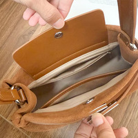 Nouveau sac pour femme en cuir de vachette mat, style coréen, rétro européen et américain, à deux sangles, polyvalent, bandoulière, petit sac carré à fermeture sous le bras