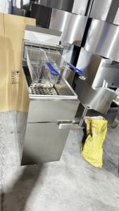 <span class=keywords><strong>Friteuse</strong></span> à <span class=keywords><strong>gaz</strong></span> <span class=keywords><strong>FryMaster</strong></span> <span class=keywords><strong>Friteuse</strong></span> à poulet industrielle/<span class=keywords><strong>Friteuse</strong></span> à poulet frit/<span class=keywords><strong>Friteuse</strong></span> commerciale Vente - Product Image 3