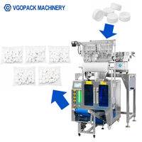 Machine d'emballage automatique à 2 bacs pour le comptage et l'emballage des bouchons de bouteilles, composants et fermetures en plastique