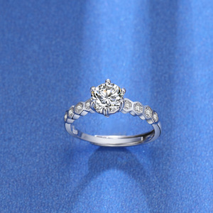 Nouvelle bague en zircon 5A couleur feu, motif nid d'abeille, style <span class=keywords><strong>Queen</strong></span> Han, ouverte, six griffes, huit cœurs, huit flèches - Product Image 3
