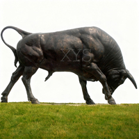 Grandes sculptures métalliques sur mesure en bronze : Fabrication de sculptures de taureau et d'animaux en bronze