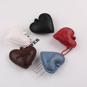 Yxdian Life Colgante de Bolso de Cuero PU en Forma de Corazón, Tema Amor, Accesorio de Joyería DIY de Moda, Tamaño Mediano - Product Image 2