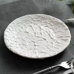 Assiette plate en porcelaine de luxe originale pour usage domestique Plat à steak occidental de style hôtelier Plat d'art en céramique pour usage domestique - Product Image 2