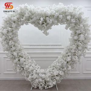 Arche de fleurs blanches en forme de cœur en soie artificielle de haute qualité SMOOTH pour mariage avec support, toile de fond pour demande en mariage 1,8-2,4 m - Product Image 6