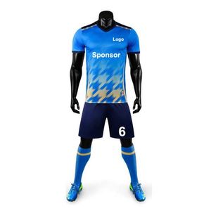เสื้อฟุตบอลสั่งทำใหม่ปี 2026/27 ขายส่ง โพลีเอสเตอร์ 100% ไซส์ใหญ่พิเศษ ขายดี ชุดฝึกซ้อมฟุตบอลสำหรับทุกเพศ - Product Image 3