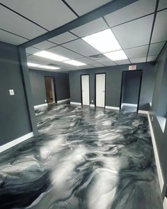 Vernice Poliuretanica Autolivellante Lucida Antiscivolo 4:1 Senza VOC, Stabile ai Raggi UV, per Barche e Rivestimenti per Pavimenti in Gomma/Carta - Product Image 3