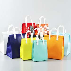 กระเป๋าเก็บความเย็นแบบไม่ทอเคลือบอลูมิเนียมฟอยล์สำหรับขายส่ง พร้อมลายตัวอักษร กระเป๋าบรรจุภัณฑ์แบบไม่ทอ - Product Image 6