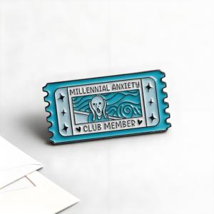 Nhà Máy Tùy Chỉnh Tem Mềm Men Pin Kẽm Hợp Kim UV In Ấn Đầy Màu Sắc Ve Áo Pin Mạ Vàng Phù Hiệu Men Charms - Product Image 2