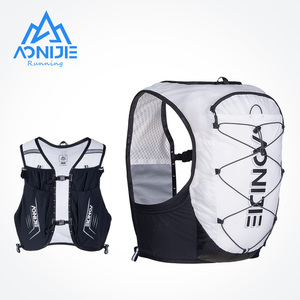 OEM/ODM <span class=keywords><strong>AONIJIE</strong></span> C9108S Sac à dos extérieur pour la course sur sentier Noir Blanc Sac à dos léger Randonnée Marathon Cyclisme <span class=keywords><strong>Gilet</strong></span> d'hydratation - Product Image 1