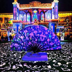 Grand éventail pliant de 33 cm pour la danse chinoise et japonaise, festival de musique, avec dégradé réfléchissant, en bambou, pour cadeaux d'Halloween - Product Image 3