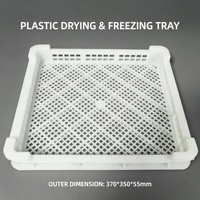Panier en maille plastique empilable et recyclable pour le séchage et la congélation des produits de la mer : crevettes, filets de poisson, calamars, fruits de mer