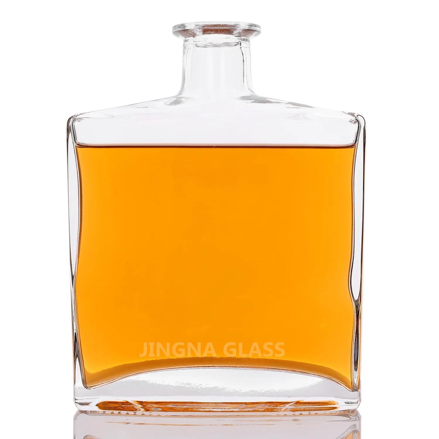 Fábrica al por mayor 75cl 750ml custom flat square whisky vodka botella de licor de vidrio reutilizable con tapa de corcho