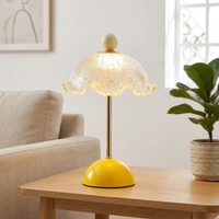 Lampe LED rétro en forme de fleur de champignon, lampe de table sans fil rechargeable avec abat-jour en acrylique pour la décoration de la maison