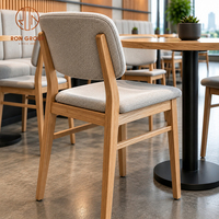 Ensemble de meubles Ron Group, chaise personnalisée avec structure en bois, table ronde, banquette en tissu moderne et luxueuse pour restaurant et café