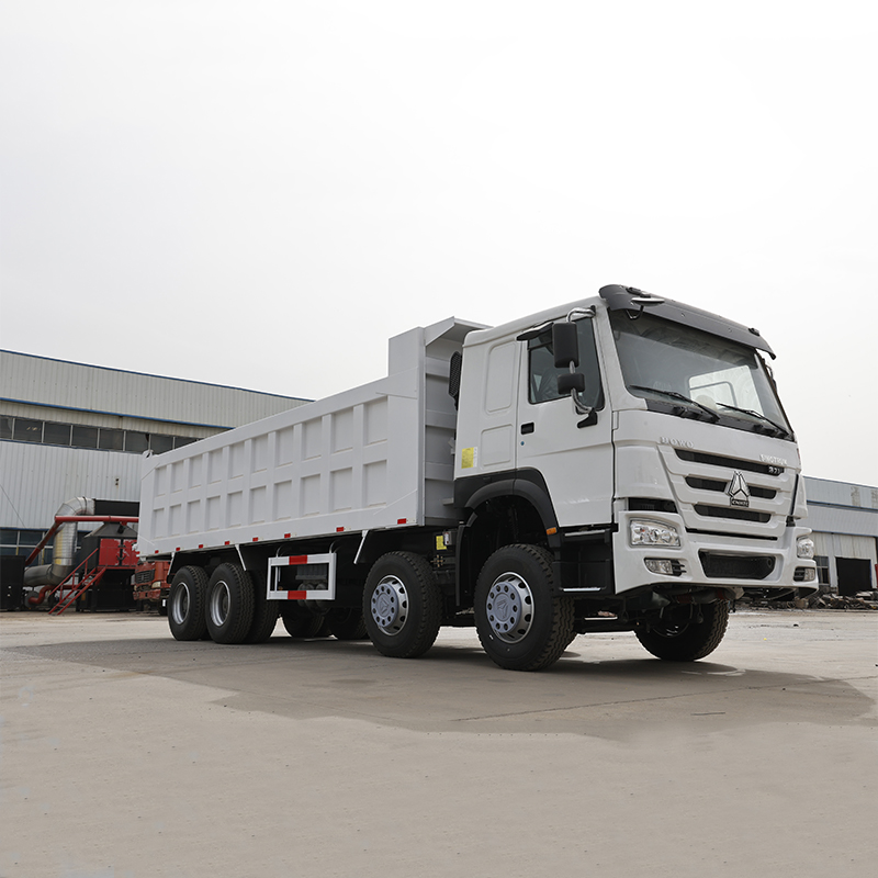 Продажа подержанных самосвалов Sinotruk Howo 8x4 б/у