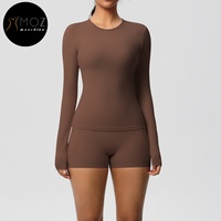 Ensemble 2 pièces pour femmes, taille plus, haut à manches longues en nylon brossé uni, short de sport à taille élastique, vêtements de sport pour yoga, pilates, séchage rapide