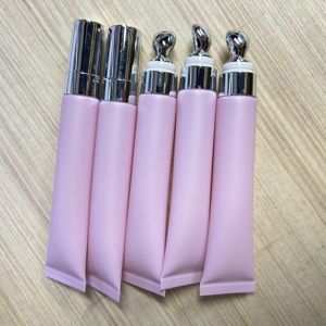 Baume à lèvres liquide végétalien bio, tube rose, formule à base de peptides, beurre de karité et plantes, soin hydratant pour les lèvres, marque privée - Product Image 2