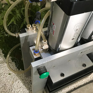 Presse manuelle pour bombes de bain, machine hydraulique pour la fabrication de bombes de bain, machine à bombes de bain cocktail, presse pour barres de shampoing - Product Image 3