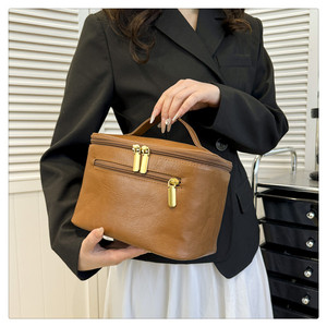 Fashion Hand Cosmetic <b>Bag</b> Large Capacity Cosmetic Storage Handbag Convenient <b>Wash</b> <b>Bag</b> <b>Travel</b> Ladies Cosmetic <b>Bag</b> <b>for</b> Women - Product Image 6