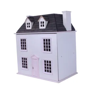 Белый деревянный домик для кукол