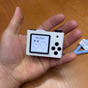 Cámara Infantil Segura con Doble Lente Joke Bear 20MP+8MP con Bordes Redondeados y Bloqueo Parental, Mini Cámara Educativa con Licencia para Niños - Product Image 1