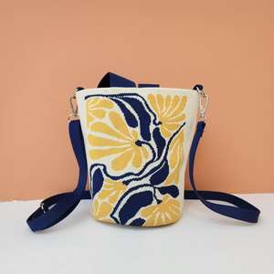 Sacs seau tendance 2025 de créateurs chinois, sacs à main mode <span class=keywords><strong>femme</strong></span> en polyester, capacité 3L+, produits en gros - Product Image 2