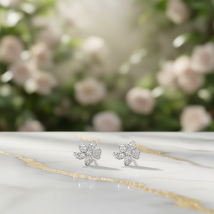 Boucles d'oreilles à fleurs en or blanc E3255 avec micro-inserts de diamants ronds pour femmes, bijoux romantiques à la mode - Product Image 2